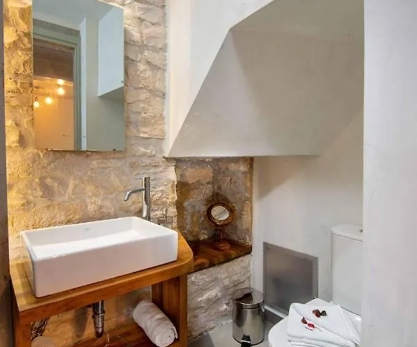 Апартаменты Lakka Stone House 0 *
